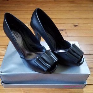 High-heeled Peep-toe